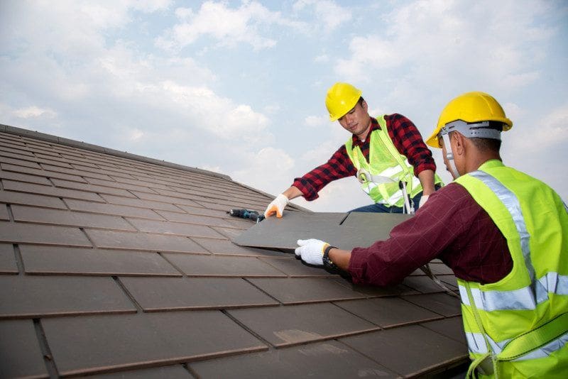 How to Dispose of Roof Shingles